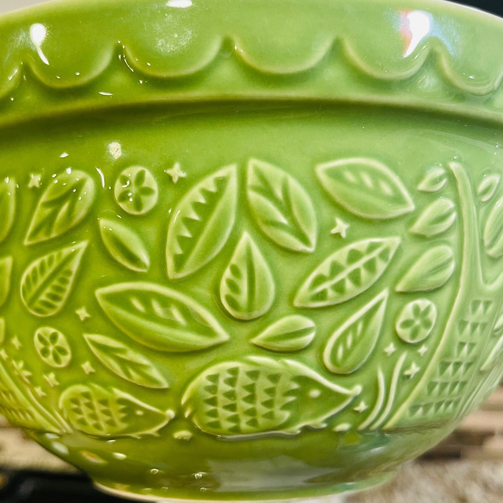 Mason Cash In the Forest Green Hedgehog Mixing Bowl Stoneware 8.5 Inch S24 - Picture 4 of 6